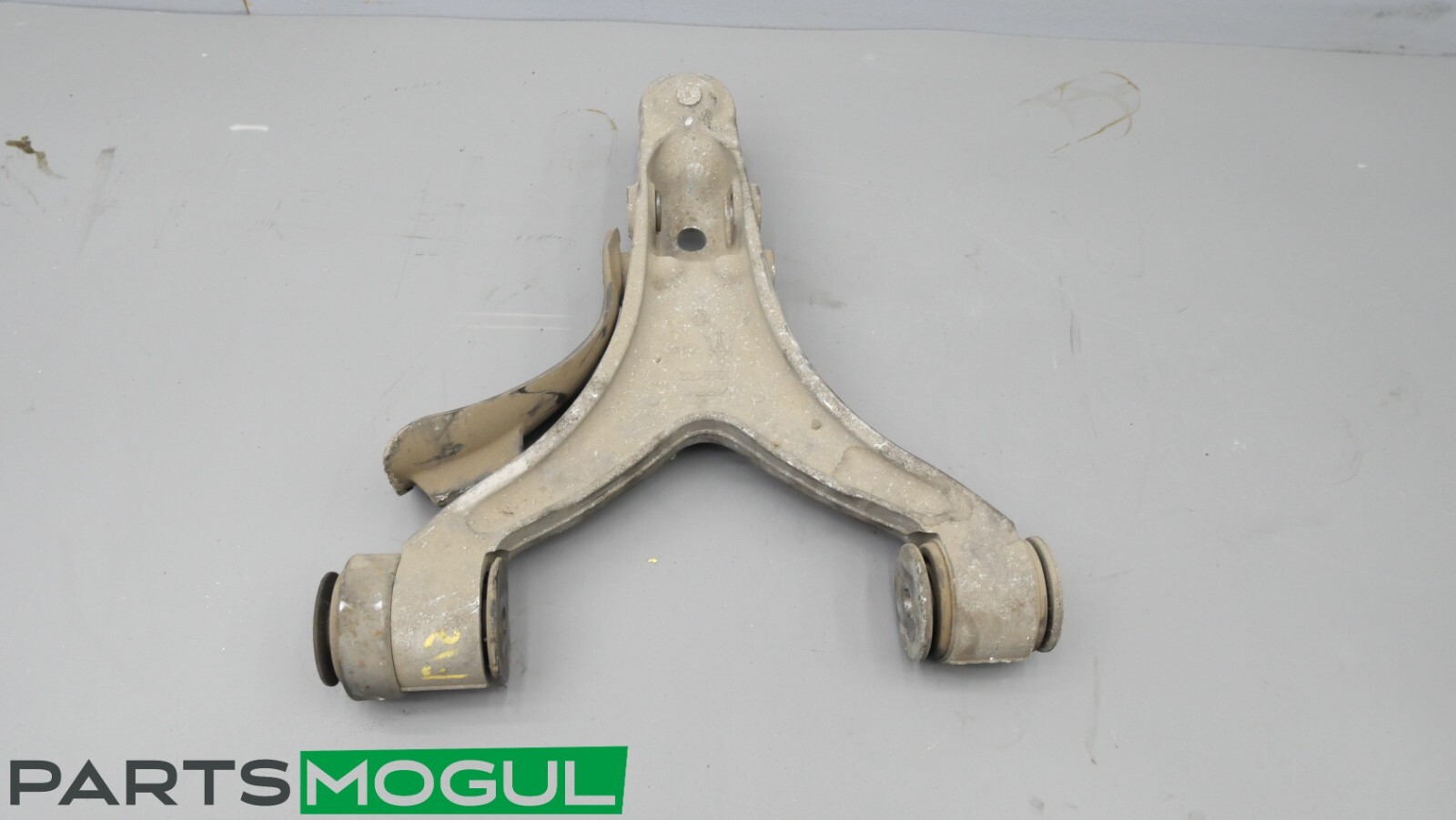2004-2013 MASERATI QUATTROPORTE Front Right lower control arm 3206581 OEM