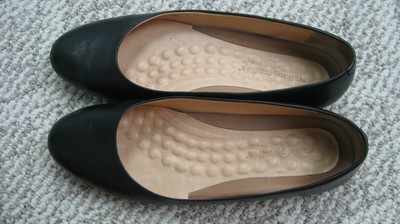 walking cradles bronwyn flats