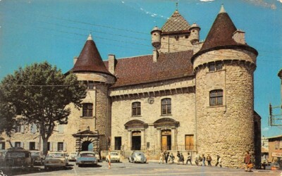 AUBENAS EN VIVARAIS - the Feudal Castle (historical monument - Ardèche