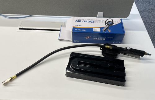 Auto-Digital Reifendruckmessgerät geeicht Luftdruckprüfer Reifenfüller Manometer - Bild 16 von 21