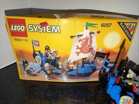 LEGO Castle 6057 Sea Serpent 100% Complete w/ Instructions box