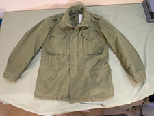 US ARMY M-65 COMBAT FIELD JACKET OLIVE GREEN MEN'S MEDIUM REGULAR VIETNAM
