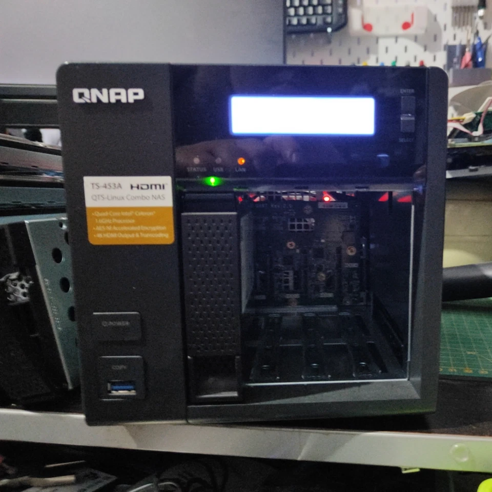 QNAP NAS TS-453A Cloud Storage Device Intel Quad Core 1.6GHz 8GB, No Disks - Image 2 of 4