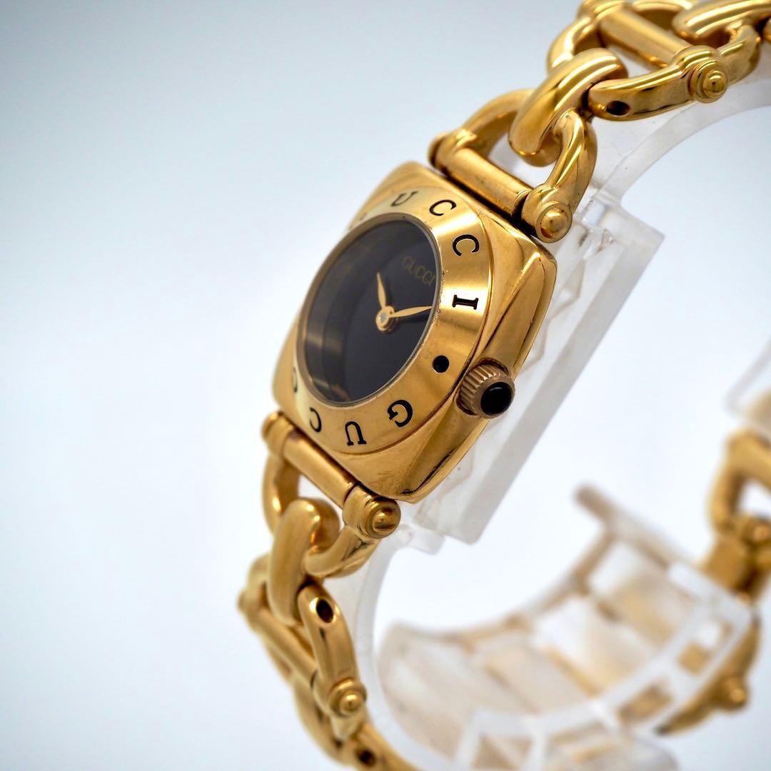 GUCCI 6400L Watch Gold Black Vintage Japan Womens Analog Quartz Elegant thumbnail 3
