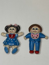 JUEGO DE 2 imanes de refrigerador litográficos de hojalata vintage para niños Cabbage Patch