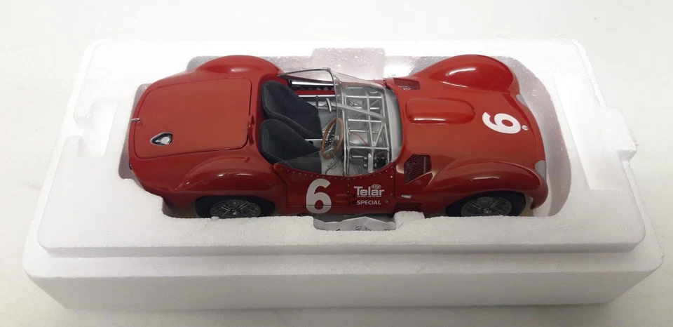 1/18 Maserati Tipo 61 - Meadowdale SCCA National Race #6 1961 - MINICHAMPS - Immagine 3 di 4