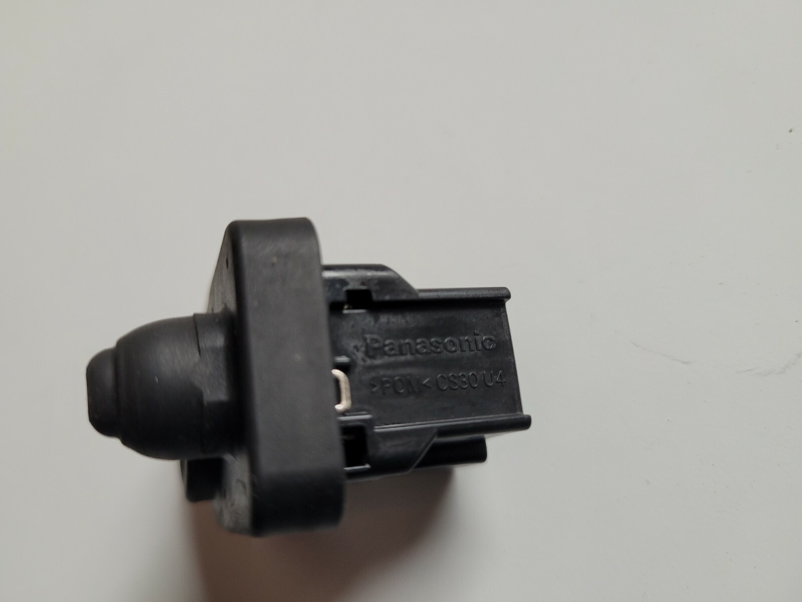 2013 2020 Nissan Rogue Leaf Altima Murano Titan Door Jamb Switch OEM