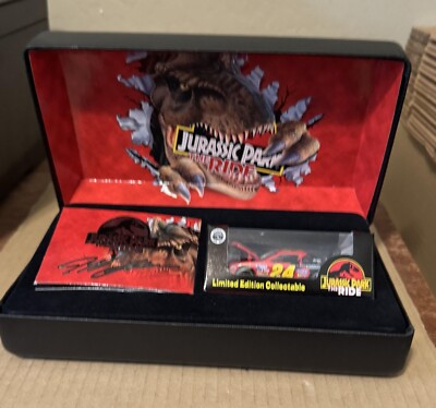 1997 Jeff Gordon Jurassic Park The Ride 1:64 scale car & cards set