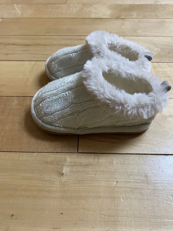 Niñas Bebé Pata de Oso Blanco Imitación Piel Zapatillas Talla 6-12 Meses Nuevas Niños Pequeños Foto 3 de 4