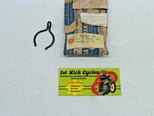 NOS YAMAHA STARTER KICK CLIP 251-15687-00 OEM