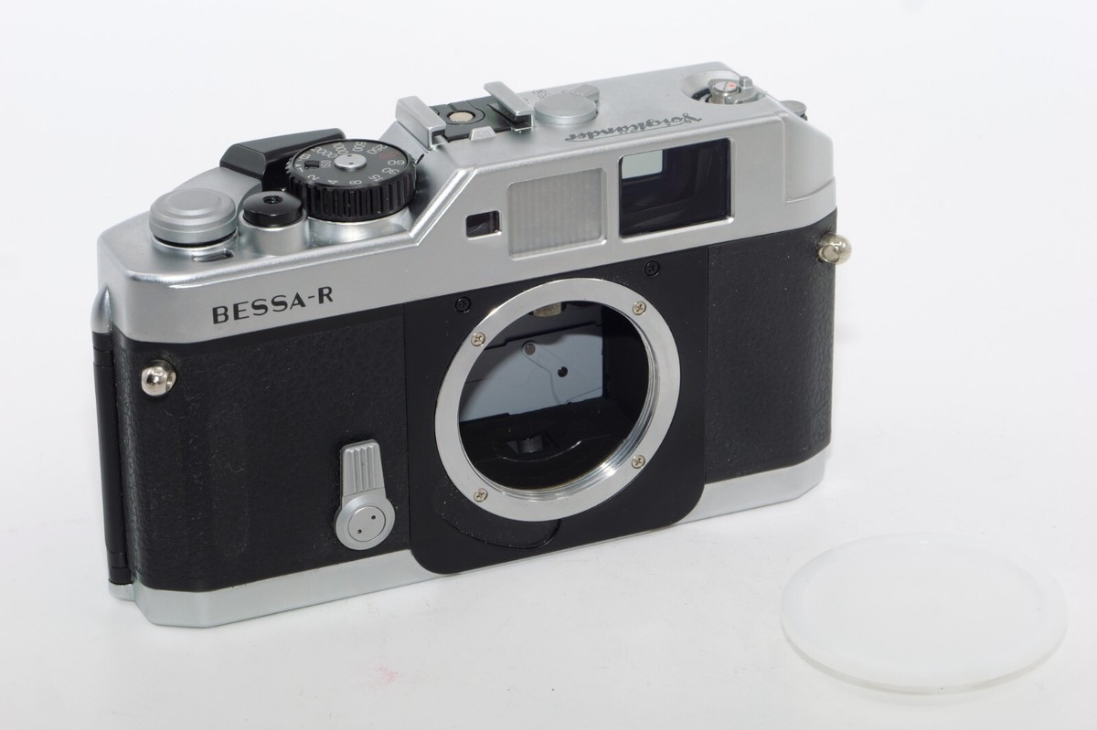 VOIGTLANDER BESSA-R　☆美品☆ Voigtlander Bessa-R LTM 35mm Film Rangefinder Camera. Silver