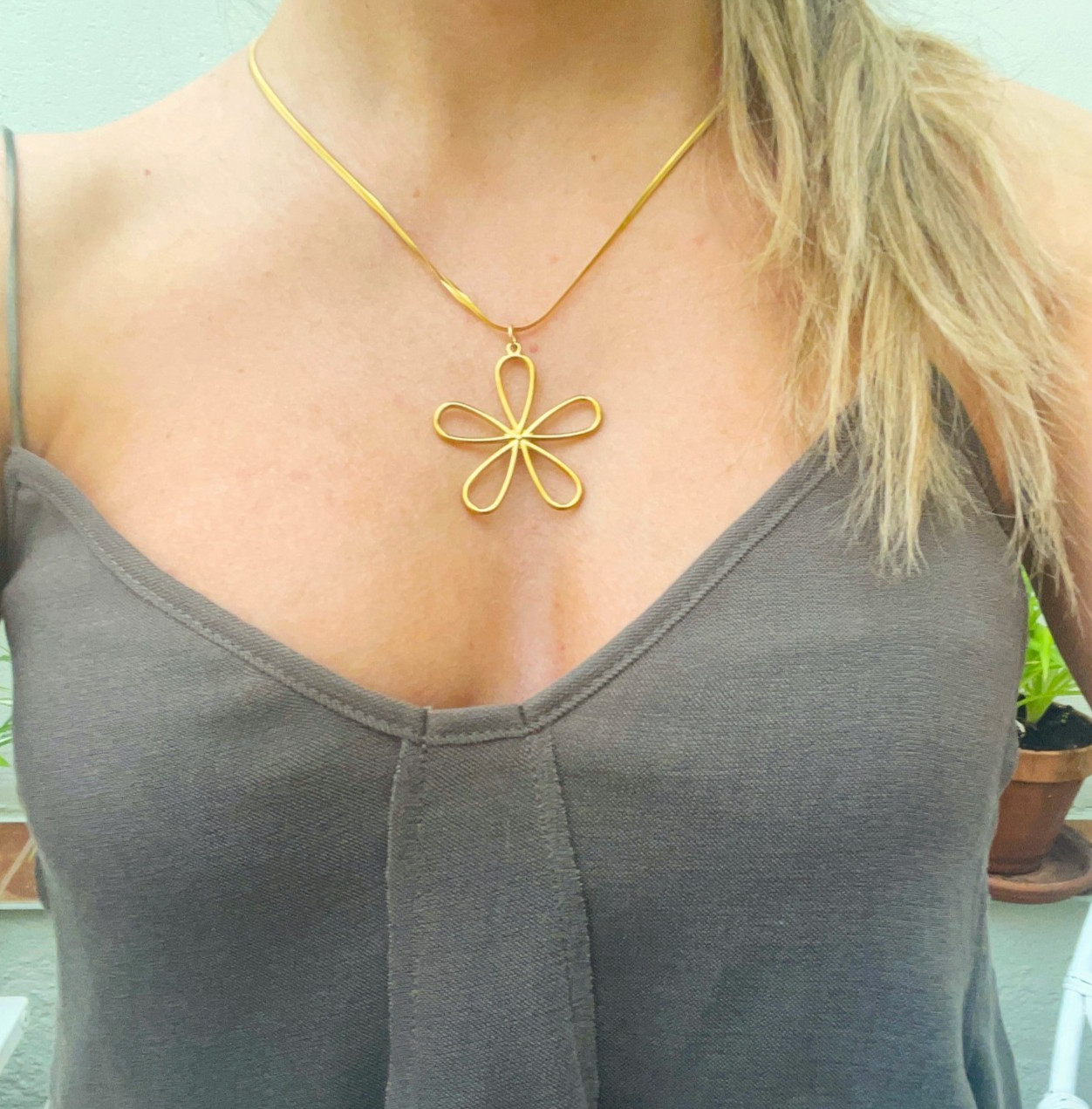 collar dorado acero inoxidable minimalista regalo mujer joya resistente agua