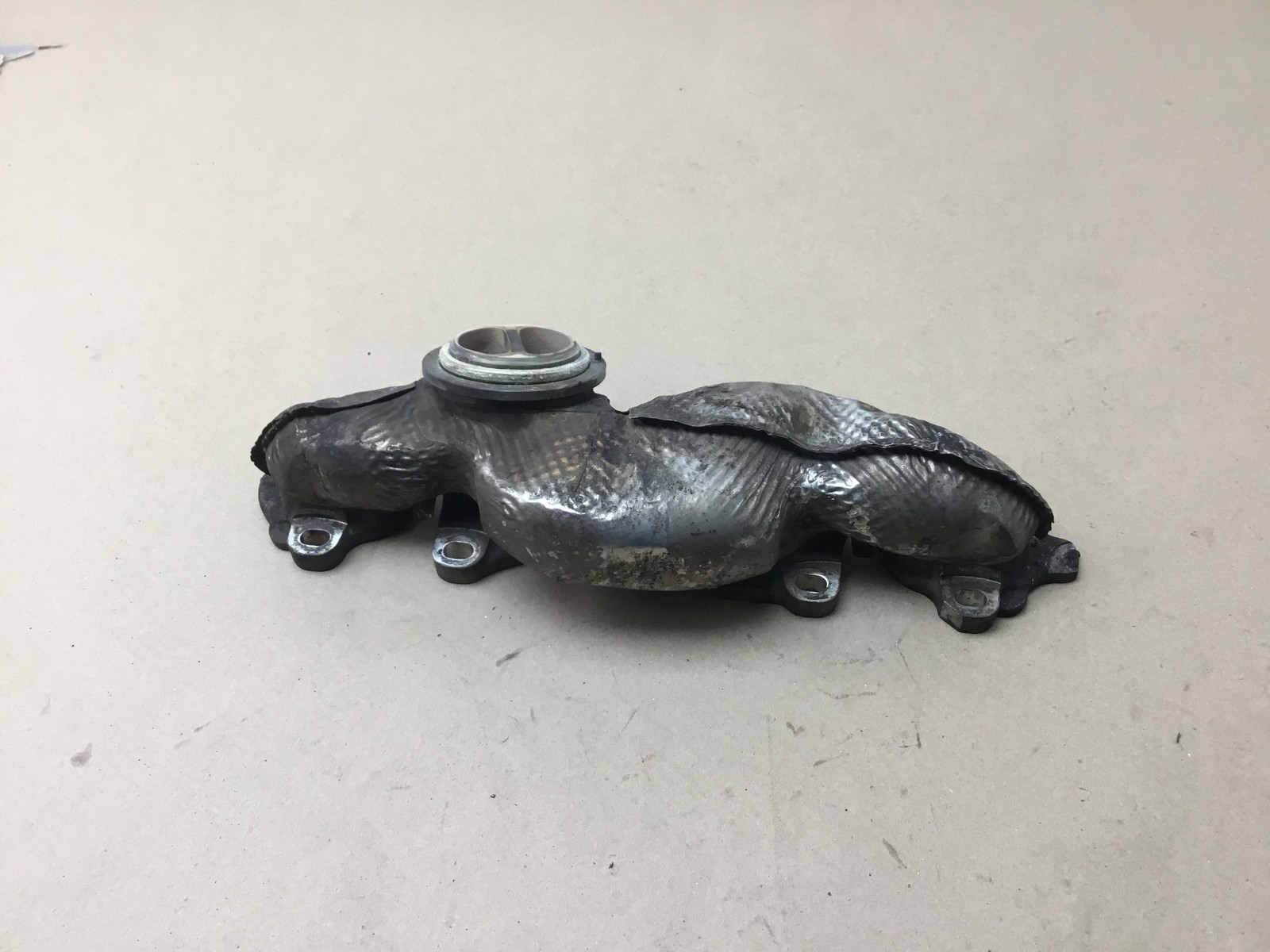 Bentley Bentayga 2019 V8 4.0L Engine Left Driver Exhaust Manifold 16-20 ;:M