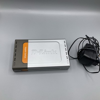 D-Link DES-1008D Fast Ethernet Switch 8-fach