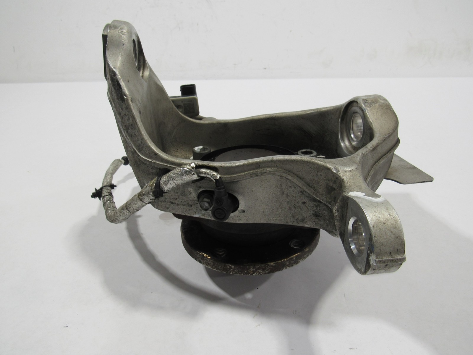 17-23 McLaren 720S 2018 Front Right Passenger Spindle Knuckle Hub !#4