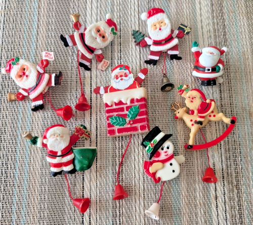Vintage  Plastic Articulated Pull String Santa Claus Pins  Christmas Brooches - Picture 1 of 5