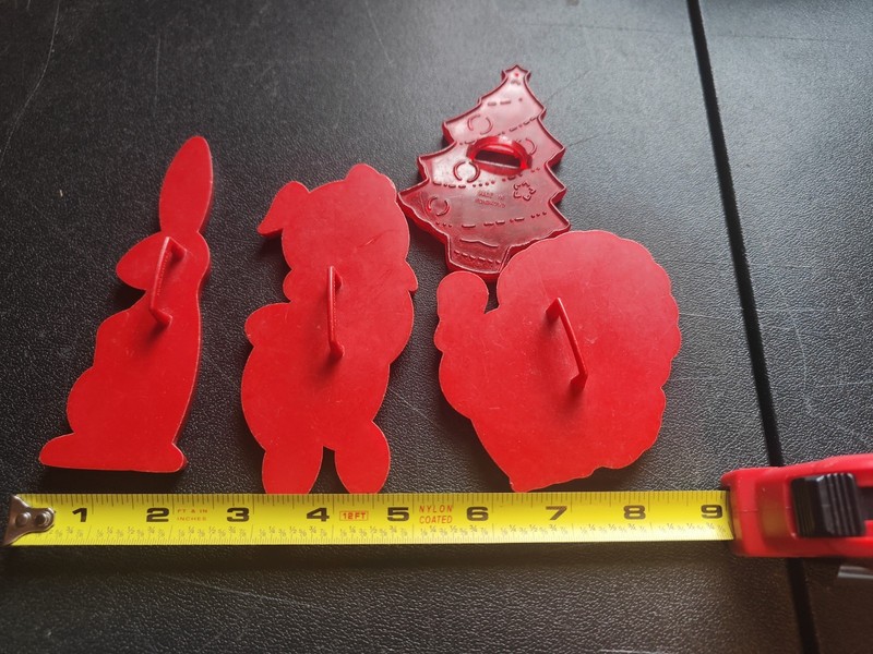 4 Vintage Red Plastic Cookie Cutters Turkey/ Christmas Tree / Rabbit / Porky Pig