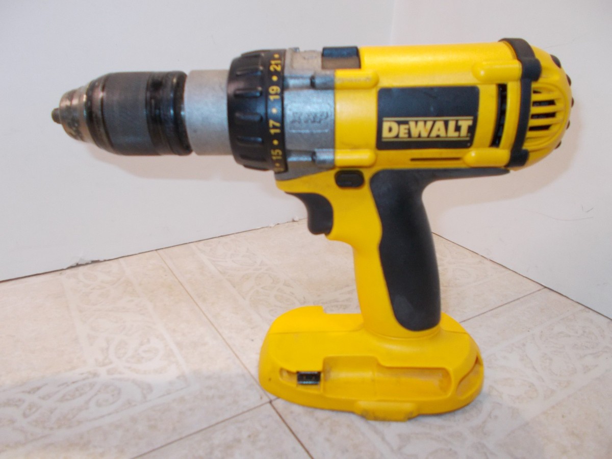 DEWALT Heavy Duty18v Cordless Drill Driver DW987 W XRP Battery for