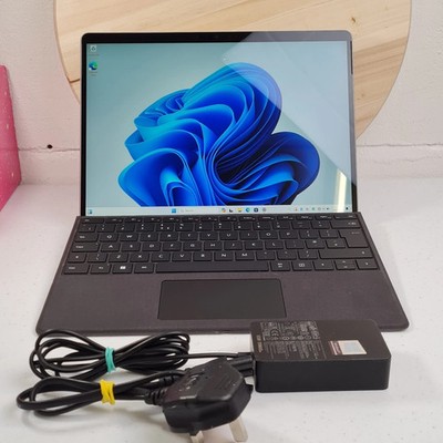 Microsoft Surface Pro 9 13 Zoll (256GB SSD, Intel Core i5-1235U, 1,30GHz, 8GB...