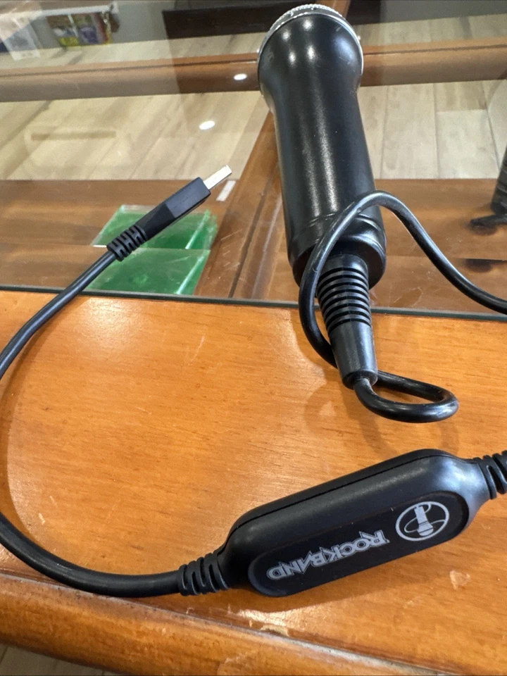 MICRÓFONO ROCK BAND USB WII PS2 PS3 XBOX 360 MICRÓFONO PC. Probado y funciona. Foto 2 de 3