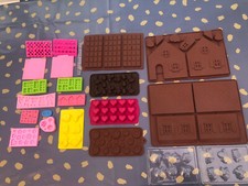 job lot of cake decorating moulds 