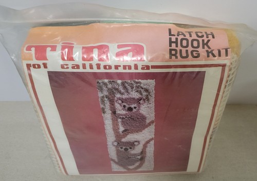Vtg 1980 Tina of California Latch Hook Kit #T108L Up A Tree - Rare HTF - Picture 2 of 6