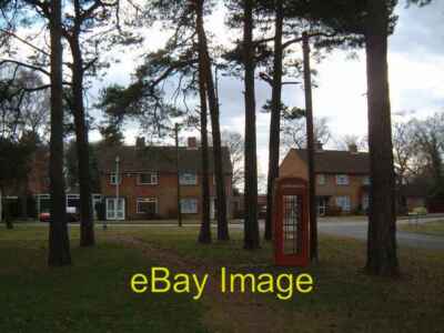 Photo 6x4 Tadley Houses Baughurst Almost a 'Garden Suburb' thi c2006