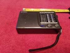 JENSEN 12 CHANNEL TV BAND RECIEVER WITH AM/FM MR-400 TRANSISTOR RADIO