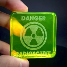 Uranium Glass Figurine 50x50mm Vaseline Depression Yellow Glass Statue Art Deco