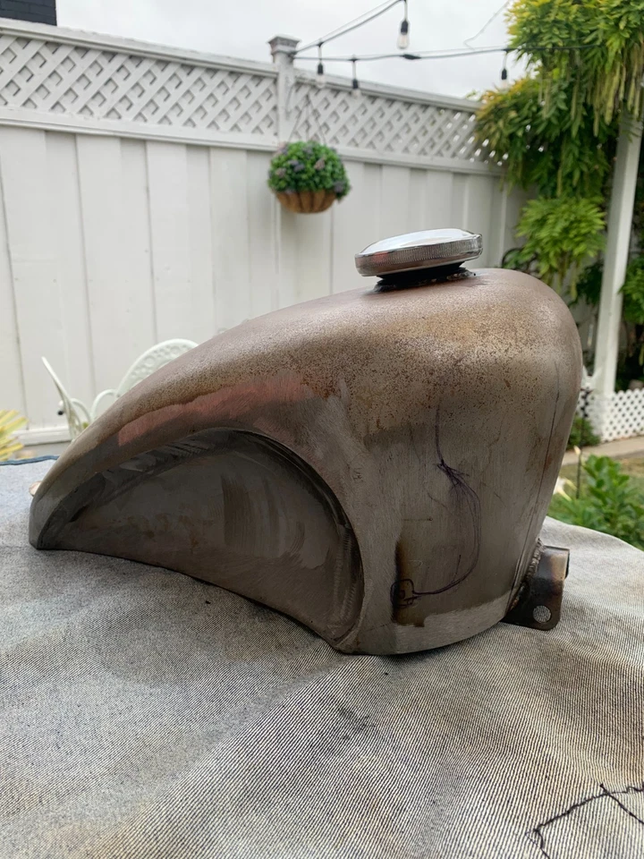 Tanque de gasolina de cacahuete Paughco Frisco plato Foto 4 de 4