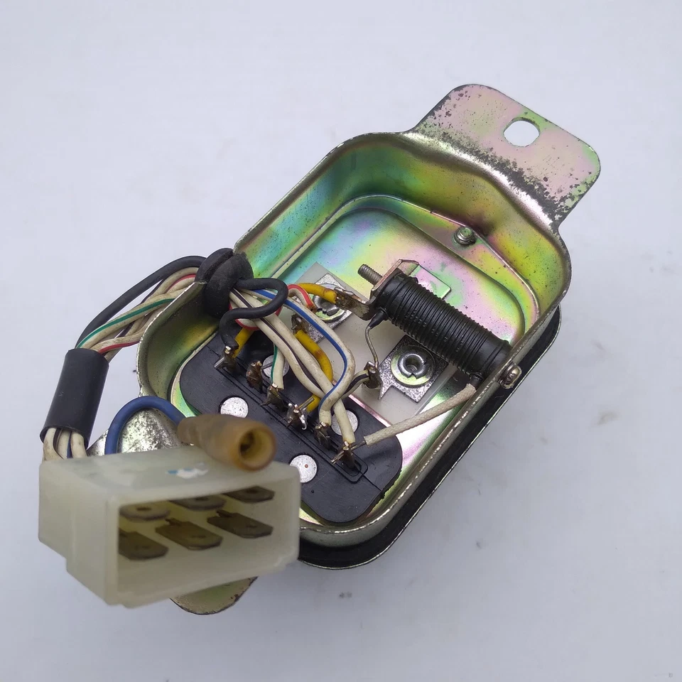 VOLTAGE REGULATOR 8942059560 TL1Z-87 12V FOR ISUZU NOS - Изображение 2 из 4