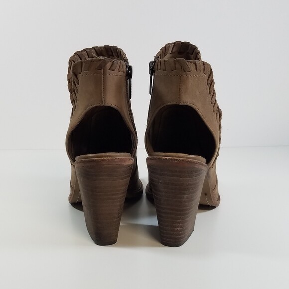 Toe Vince Camuto Vp Nikaiya Vince Camuto Vp Bendiva On Sale