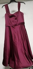 Ladies Davids Bridal Burgundy Dinner/Mother of Bride/Good Condition Size 10