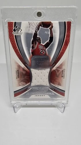 2005-06 UPPER DECK SP AUTHENTIC FABRICS MICHAEL JORDAN GAME WORN JERSEY PATCH