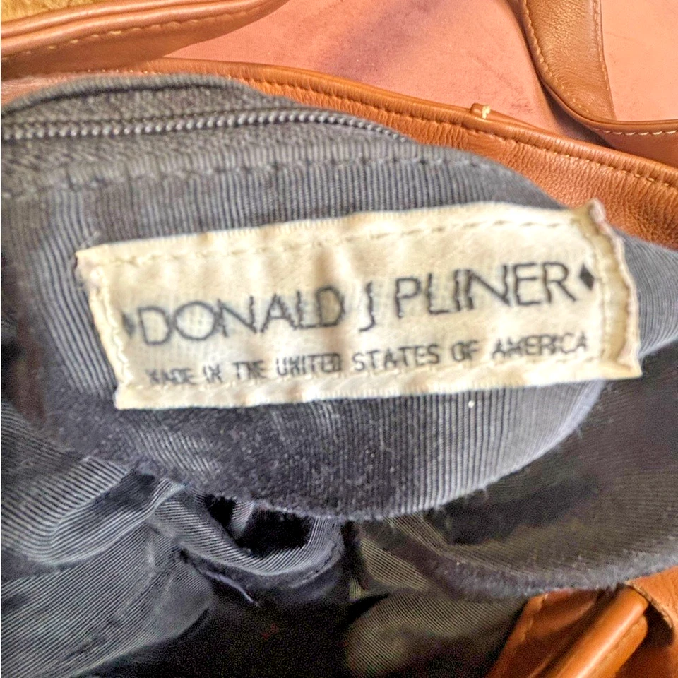 Bolso Cubo Hobo Vintage Y2K Donald Pliner Cuero Hecho en EE. UU. Marrón Foto 3 de 4