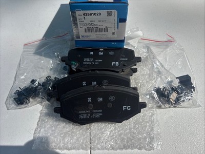 OEM Front Ceramic Brake Pads Kit For 2021-2025 Chevy Trailblazer 42881020