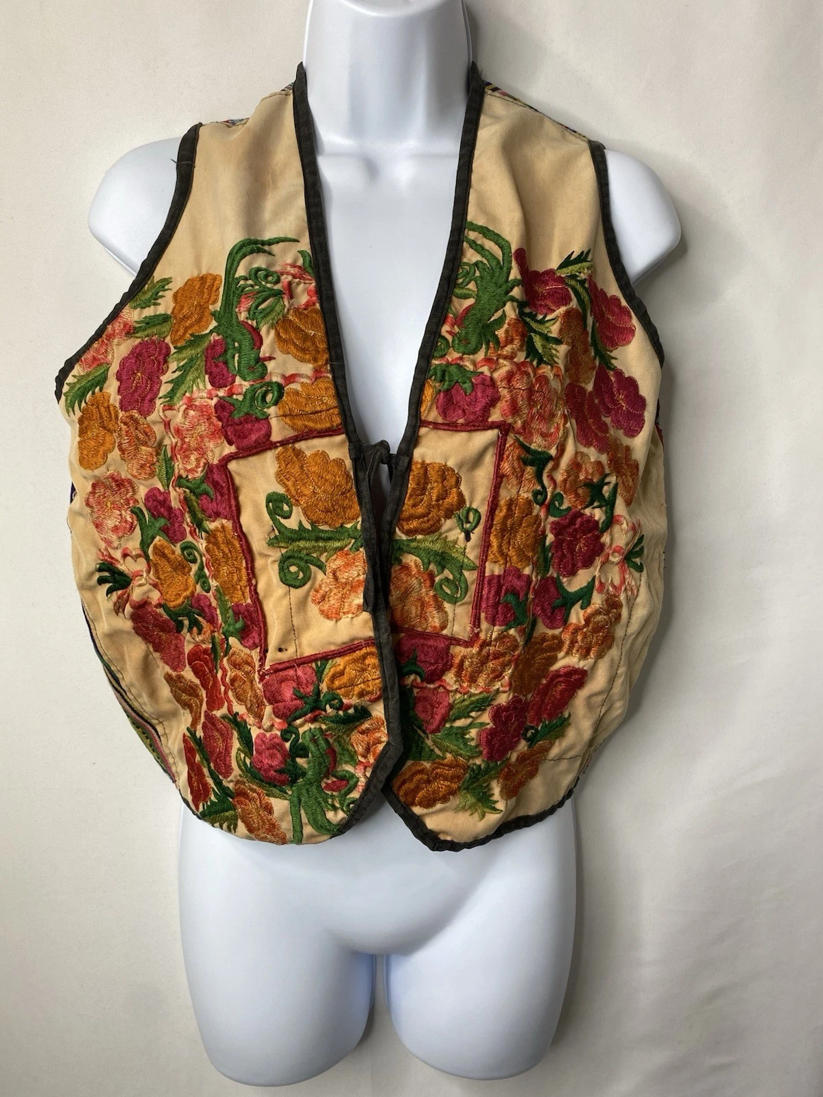 Handmade Womens Vest Measures Medium Embroidered Hippie Festival Vintage Boho