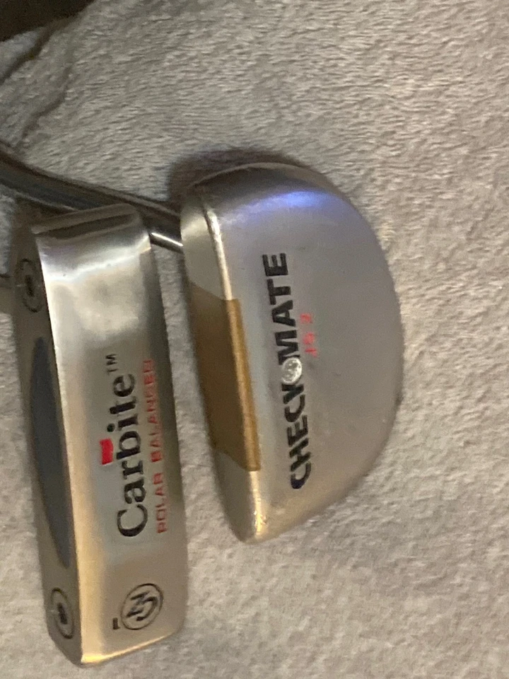 2 个碳水化合物推杆(刀片和槌)。 全新纯握把,奥德赛推杆套。 甜美 — 第 2/4 张图片