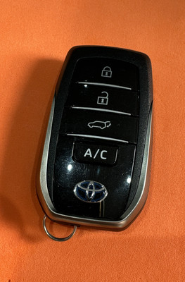 ORIGINAL TOYOTA RAV4 4 TASTEN FERNBEDIENUNG SMART SCHLÜSSELANHÄNGER SCHLÜSSELLOS GO TOKAI RIKA B3N2K2R