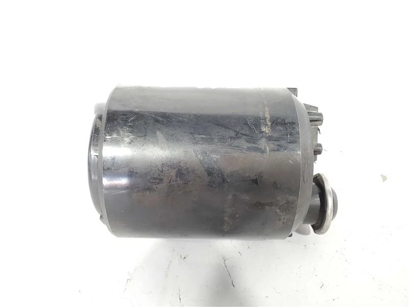 Fuel Vapor Canister OEM 1985 Nissan 300ZX - Image 4 of 4