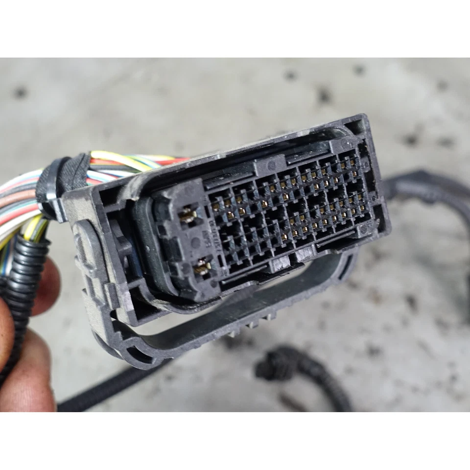 Поврежденный модуль жгута проводов двигателя 12-17 BMW F10 5-Series 6-Series N55 2 от оригинального производителя - Изображение 4 из 4