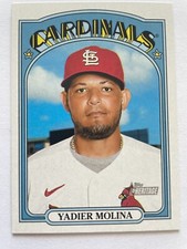 2021 Topps Heritage - SP Team Name Color Swap Variation #17 Yadier Molina