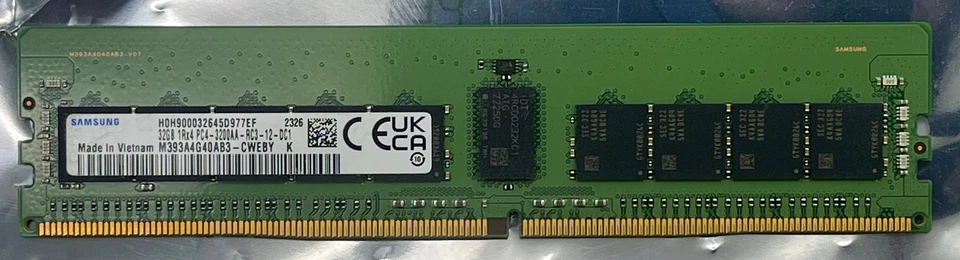 Samsung M393A4G40AB3-CWE 32GB 1Rx4 DDR4 PC3200 ECC Server Memory - Image 2 of 3