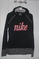 NIKE WOMENS THERMA FIT HOODIE IN BLK WITH ORANGE LOGO SZ.LG