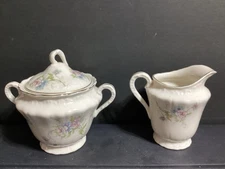 HAVILAND ANNETTE 8 oz Creamer and Sugar Bowl w Lid Gold Trim (CR034-042025)