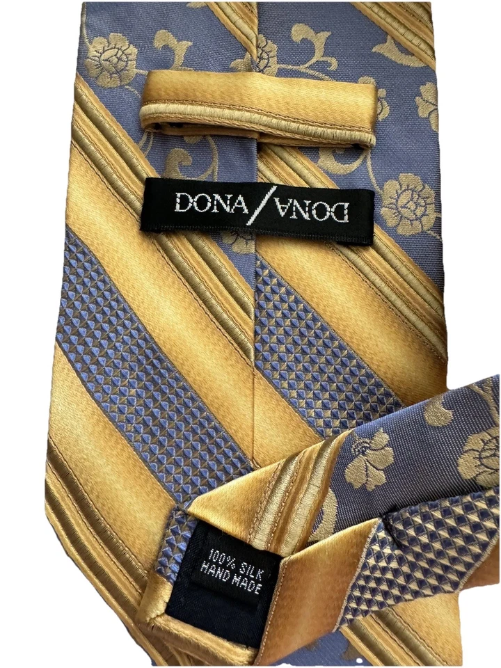 Галстук мужской Dona Dona 100% шелк ручной работы золотисто-синяя диагональная полоса повторяется 59 дюймов x 4 дюйма - Изображение 4 из 4