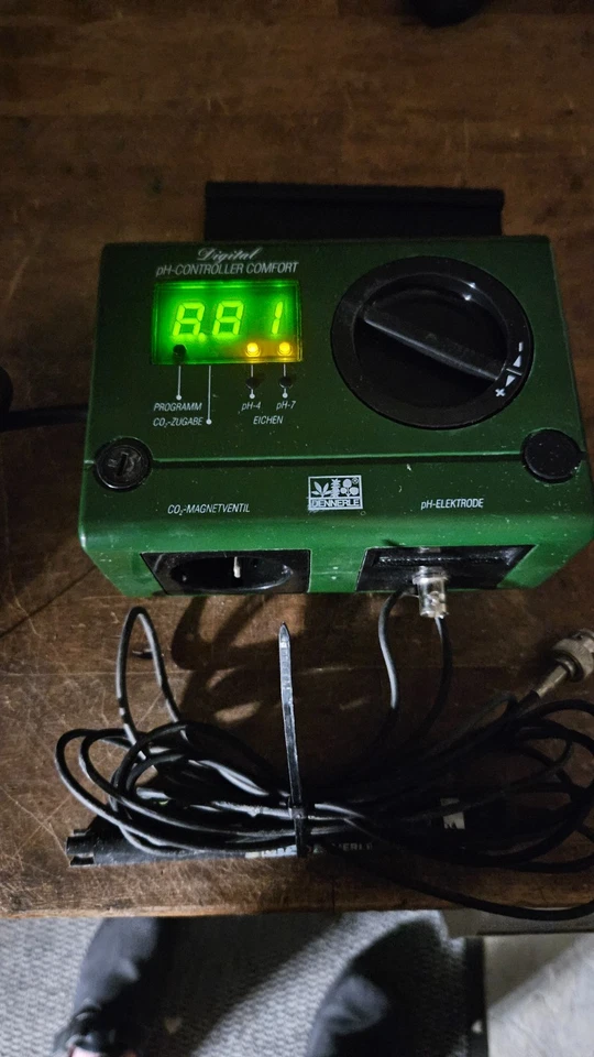 Dennerle Profi Line pH-Controller Digital Comfort ohne Sonde - Bild 2 von 4