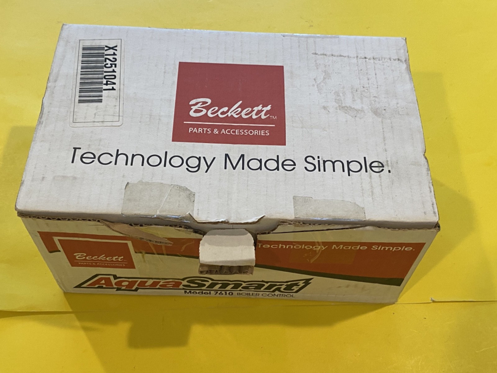 NOS BECKETT 7610B0001U 24V AquaSmart Boiler Control Model 7610B, Sensor Included