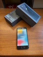 Apple iPhone 8 da 64Gb con scatola - Funzionante ma con vetro rotto