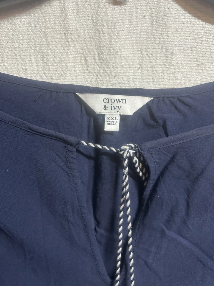 Blusa para mujer Crown & Ivy azul marino manga larga patrón recortado talla XXL Foto 3 de 4